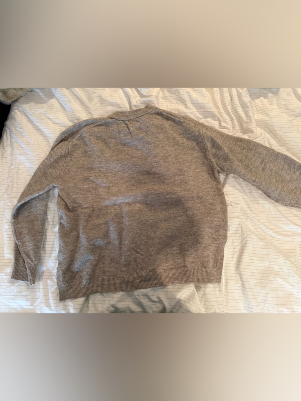 H&M maternity sweater bundle